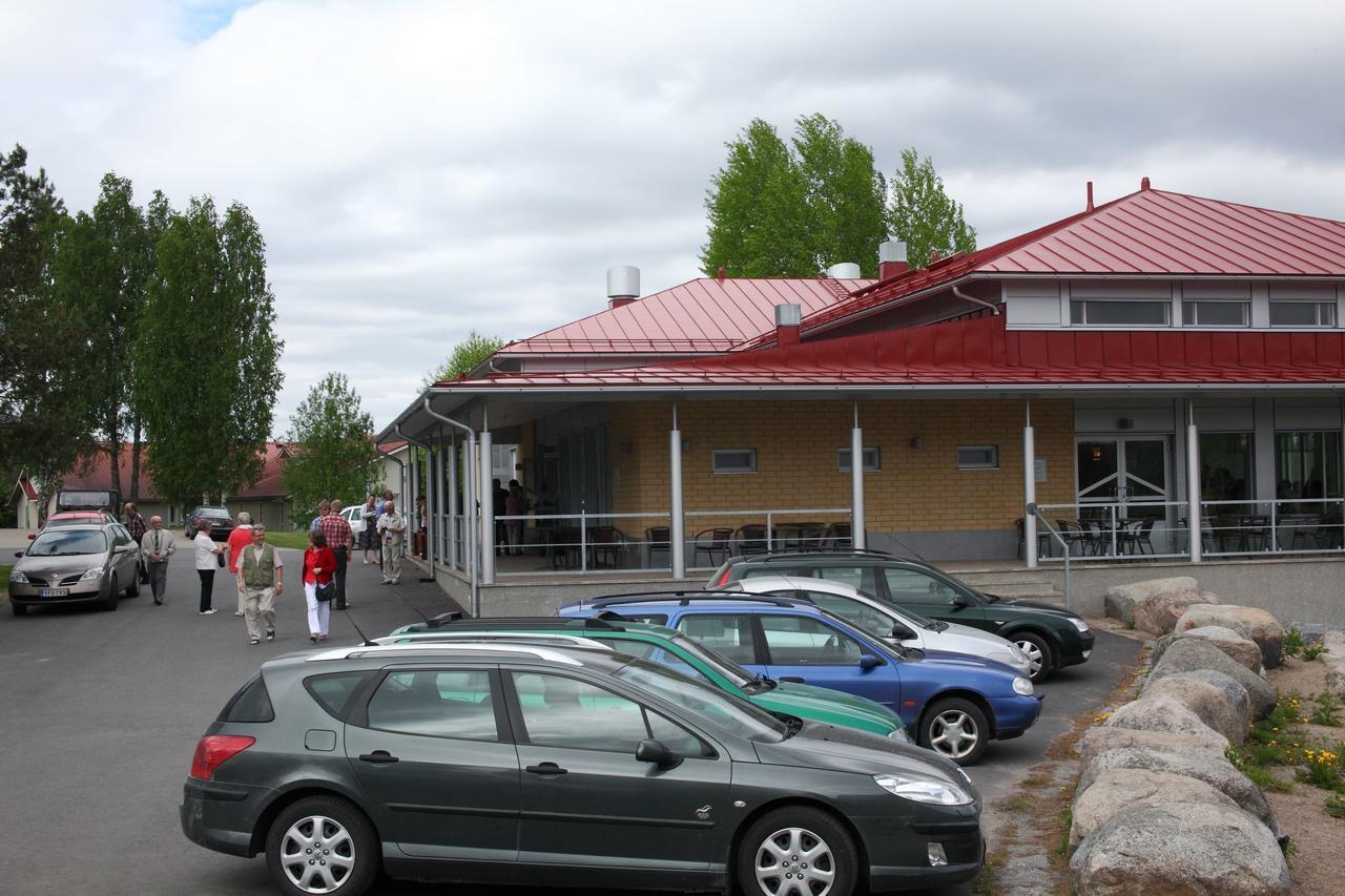Ik Hotel & Camping Keuruu Exterior photo